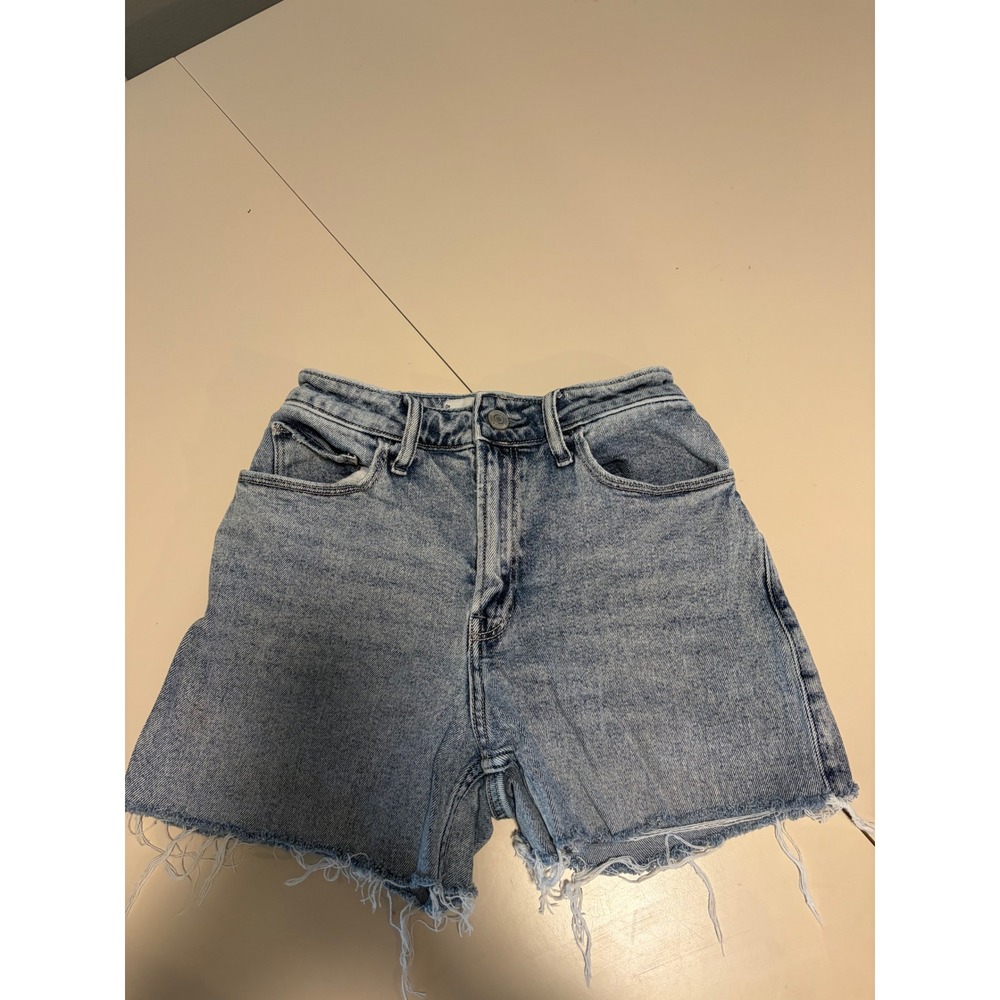Hollister Ultra High-Rise Dad Denim Shorts Light Wash Blue Cut Off Size 0R W25